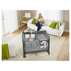 Parc Pack 'n Play Change 'n Carry : Roues verrouillables, Table à langer, Mobile pour bébé, Sac de transport